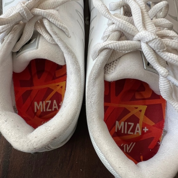 Varsity Cheer Shoes size 7.5 - Picture 5 of 7